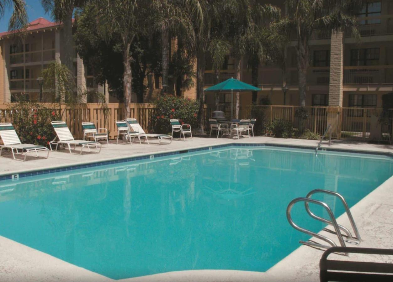 La Quinta Inn By Wyndham Bakersfield South Exterior foto